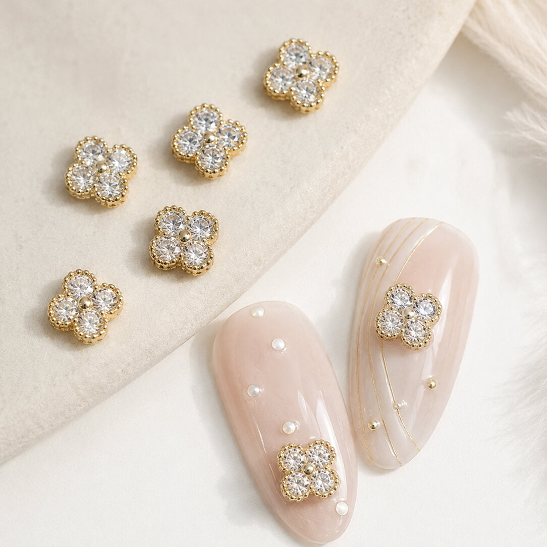 3D Crystal Flower Nail Charms - Gold, 10 pcs