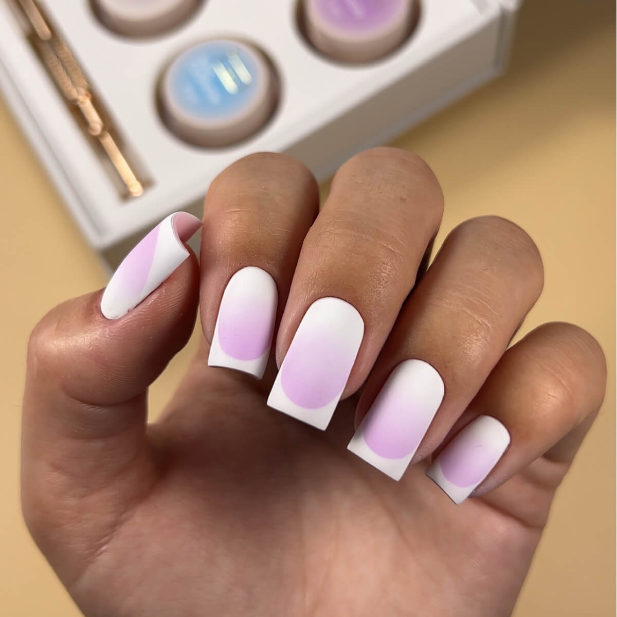 HEYLOVE - Nail Cushion Set White, 6pcs