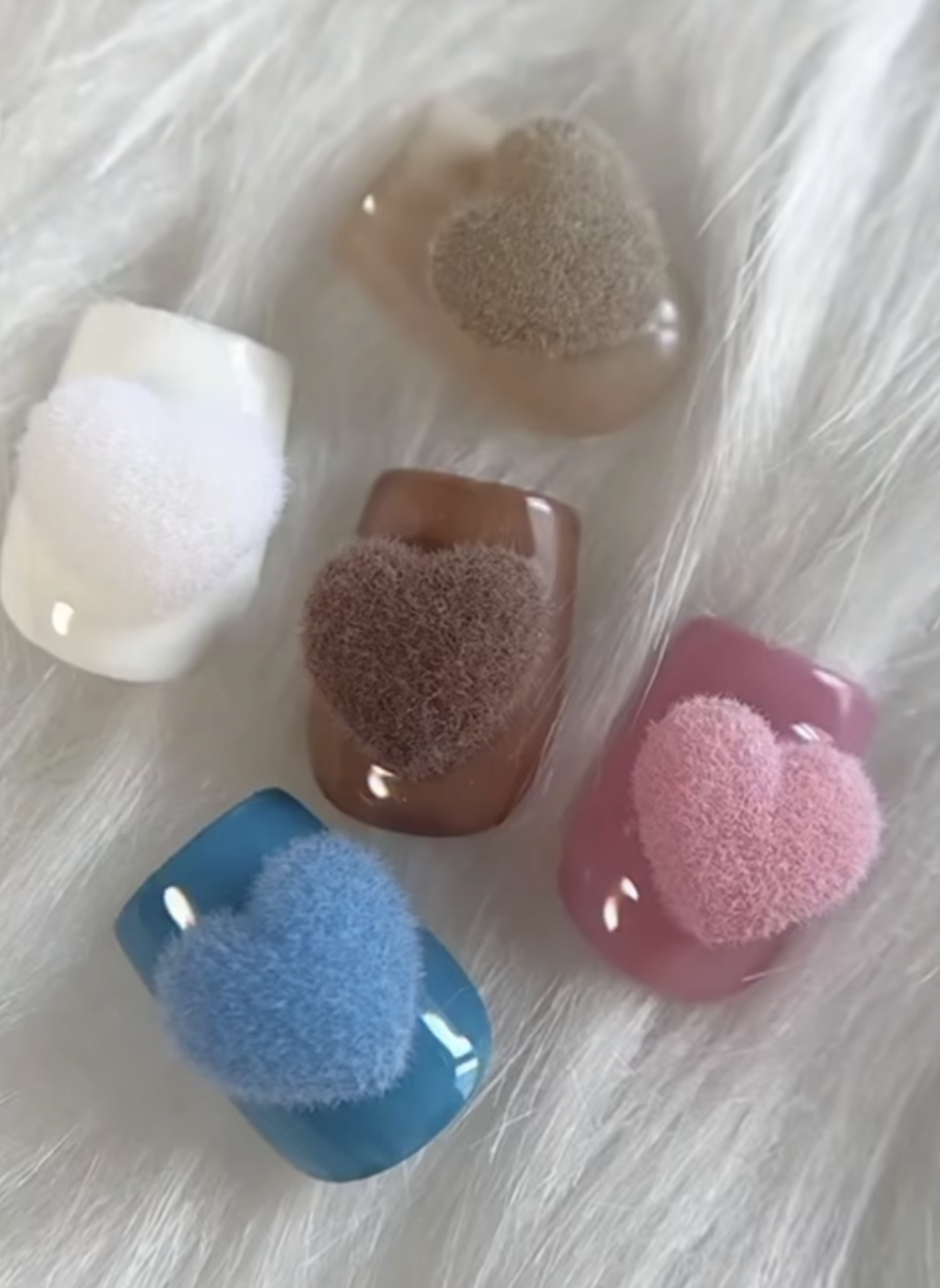 Pushu Pushu FLUFFY 02 Beige