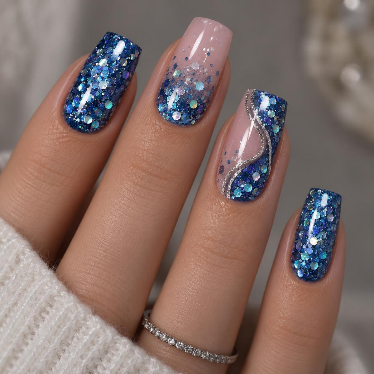 Akzentz Gel Play Glitter Crush Blue, 4g, label close-up