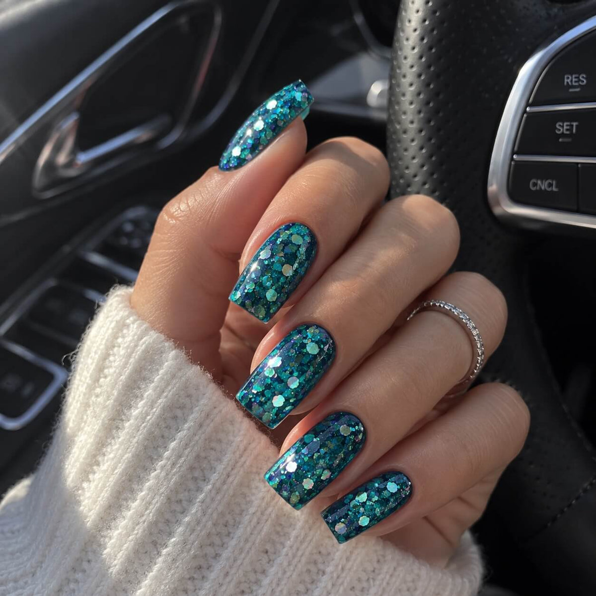 Akzentz Gel Play Glitter Crush Teal, 4g, label close-up