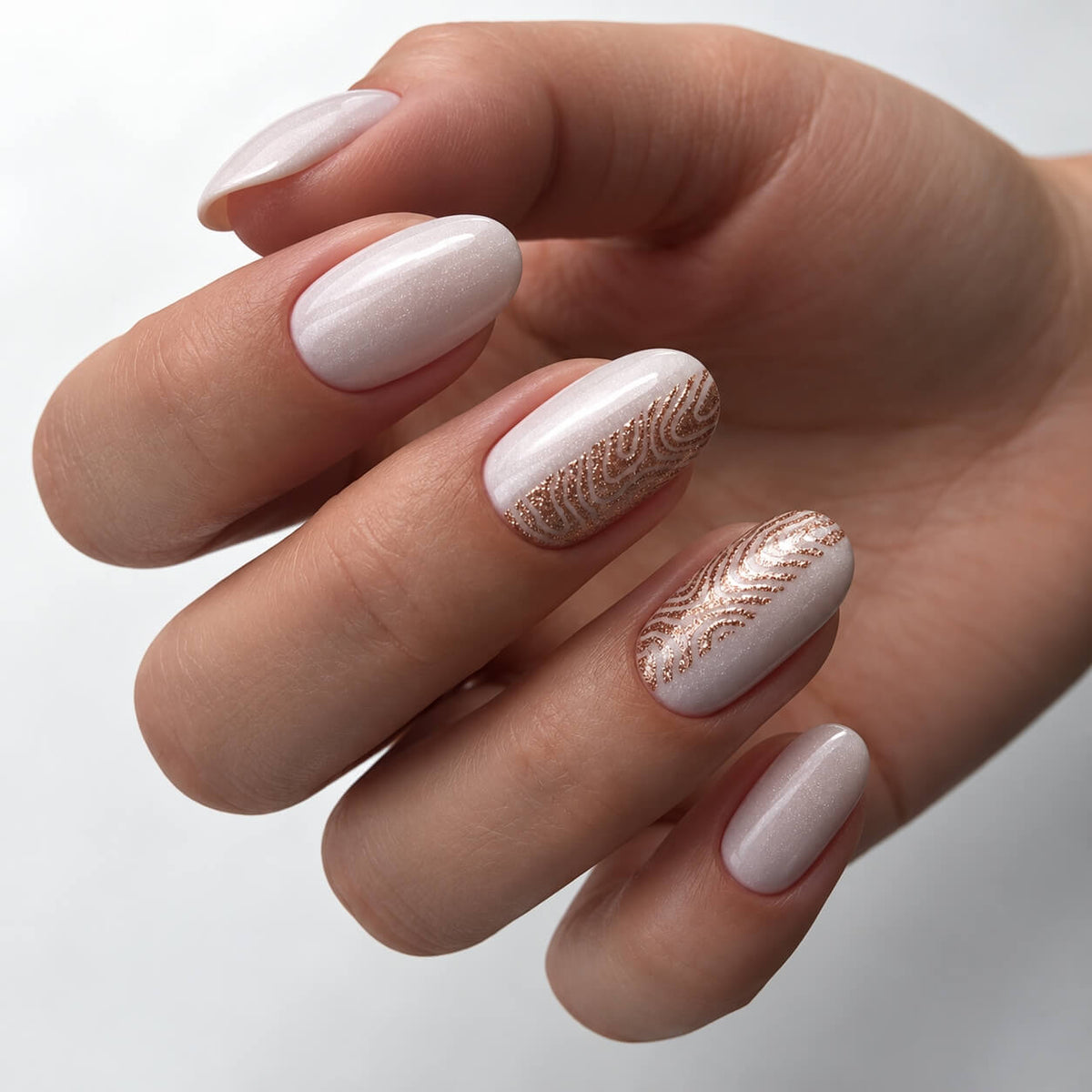 Akzentz Pink Champagne light-reflective pink glitter gel
