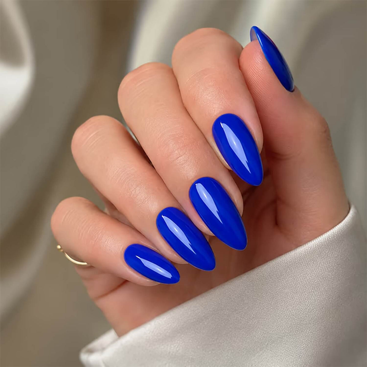 DNKa Builder Gel #0057 distributed across a nail form