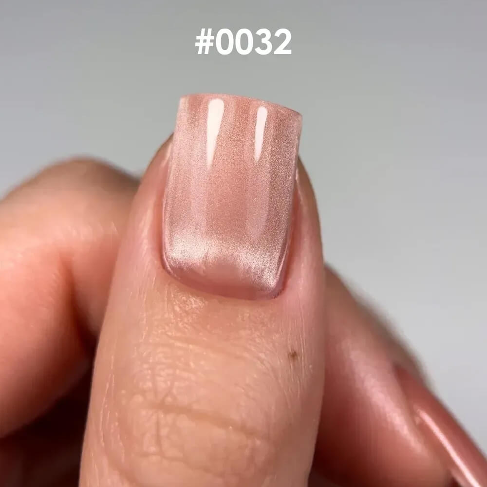 DNKa cat eye gel polish 0032 Silk