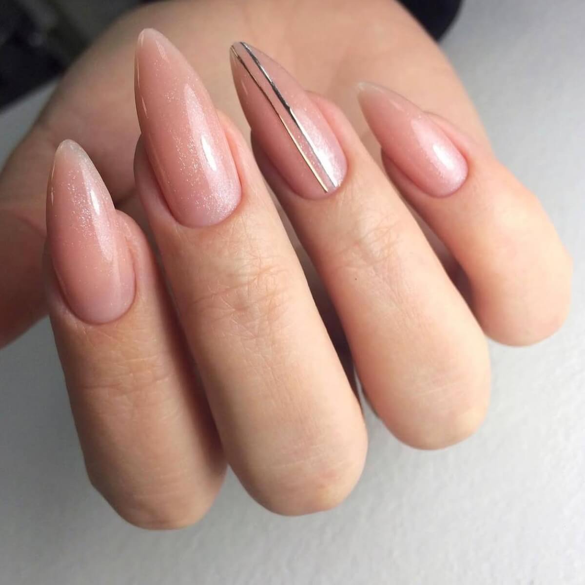 LiNTO Nude Sheen hard gel