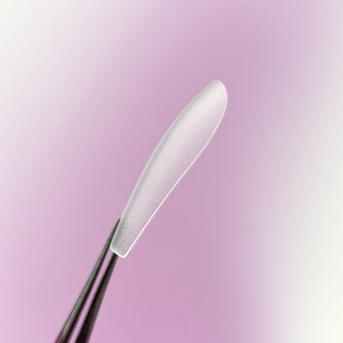 LUNAmoon Gel Tips Coffin Long, tip applied to natural nail