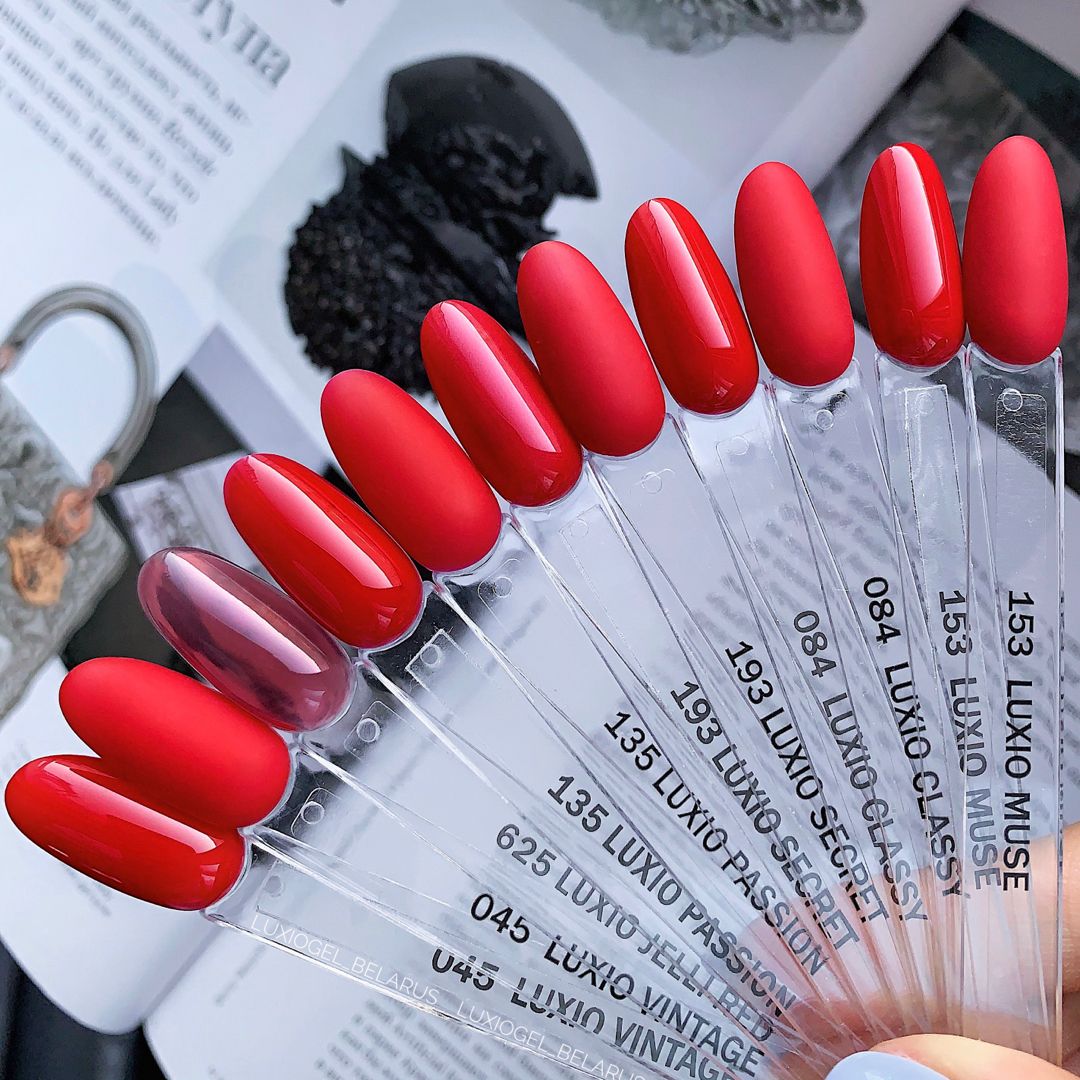 Luxio Classy Gel Polish — full manicure, vibrant red coverage