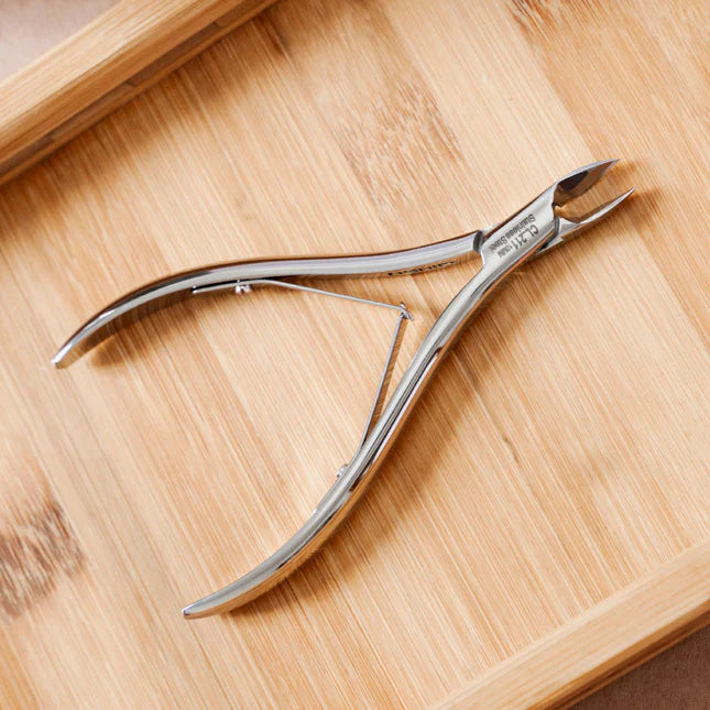 Nghia Nippers CL-211 Cuticle Nipper – Mirror Finish Power for Advanced Professional Use