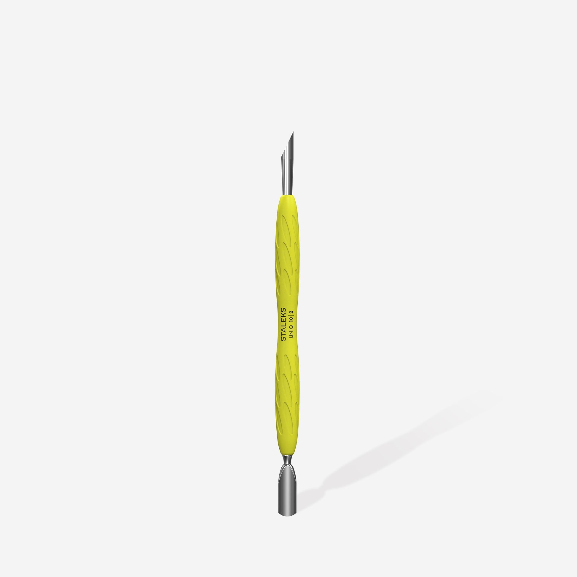 Staleks UNIQ 10 TYPE 2 Gummy Pusher — narrow rounded end close-up