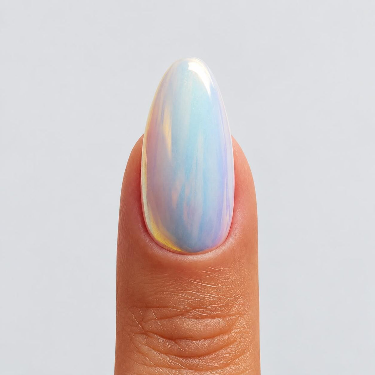 Vegan pearl coral chrome nail powder by The GelBottle