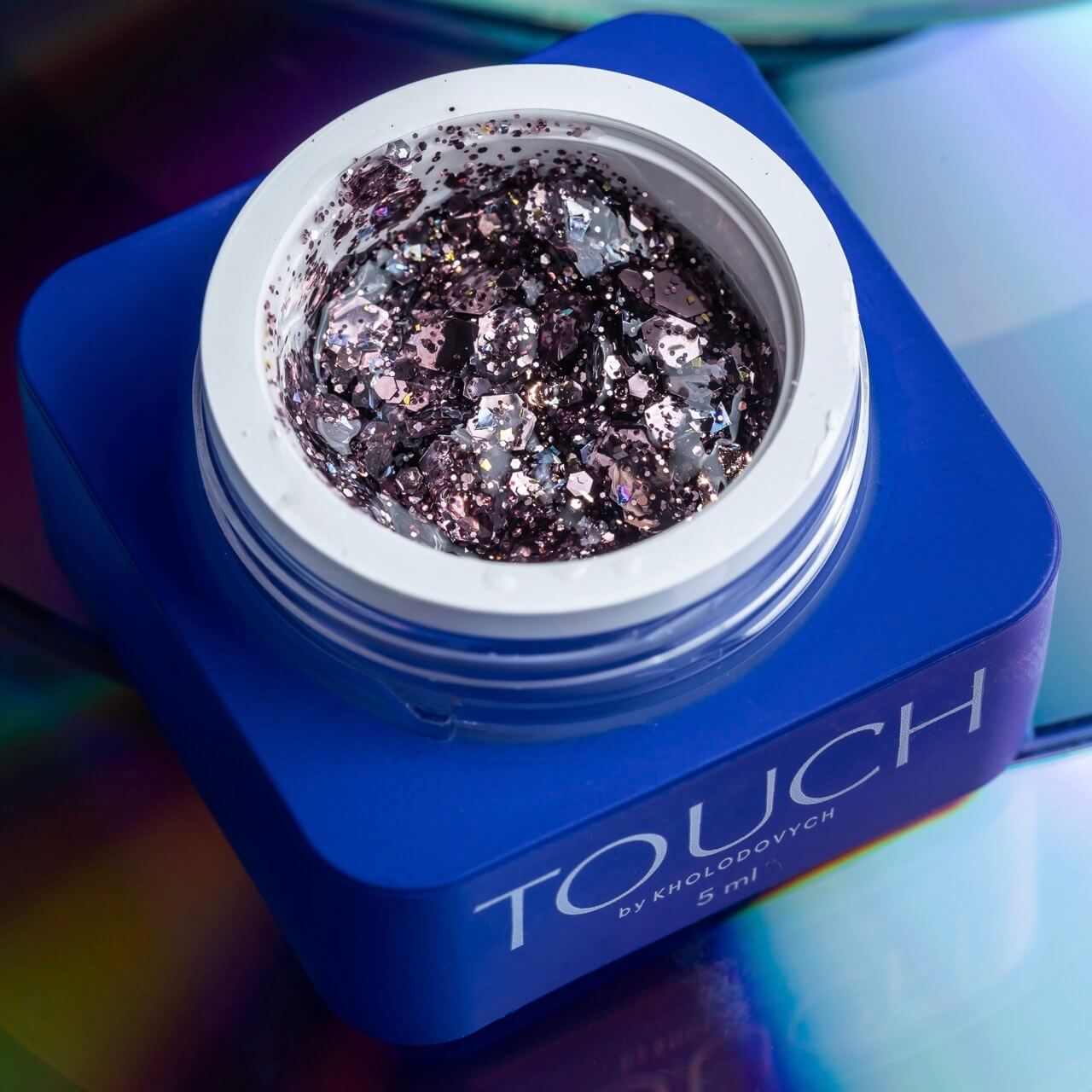 TOUCH Glow Gel 4 — label close-up, violet holographic shade