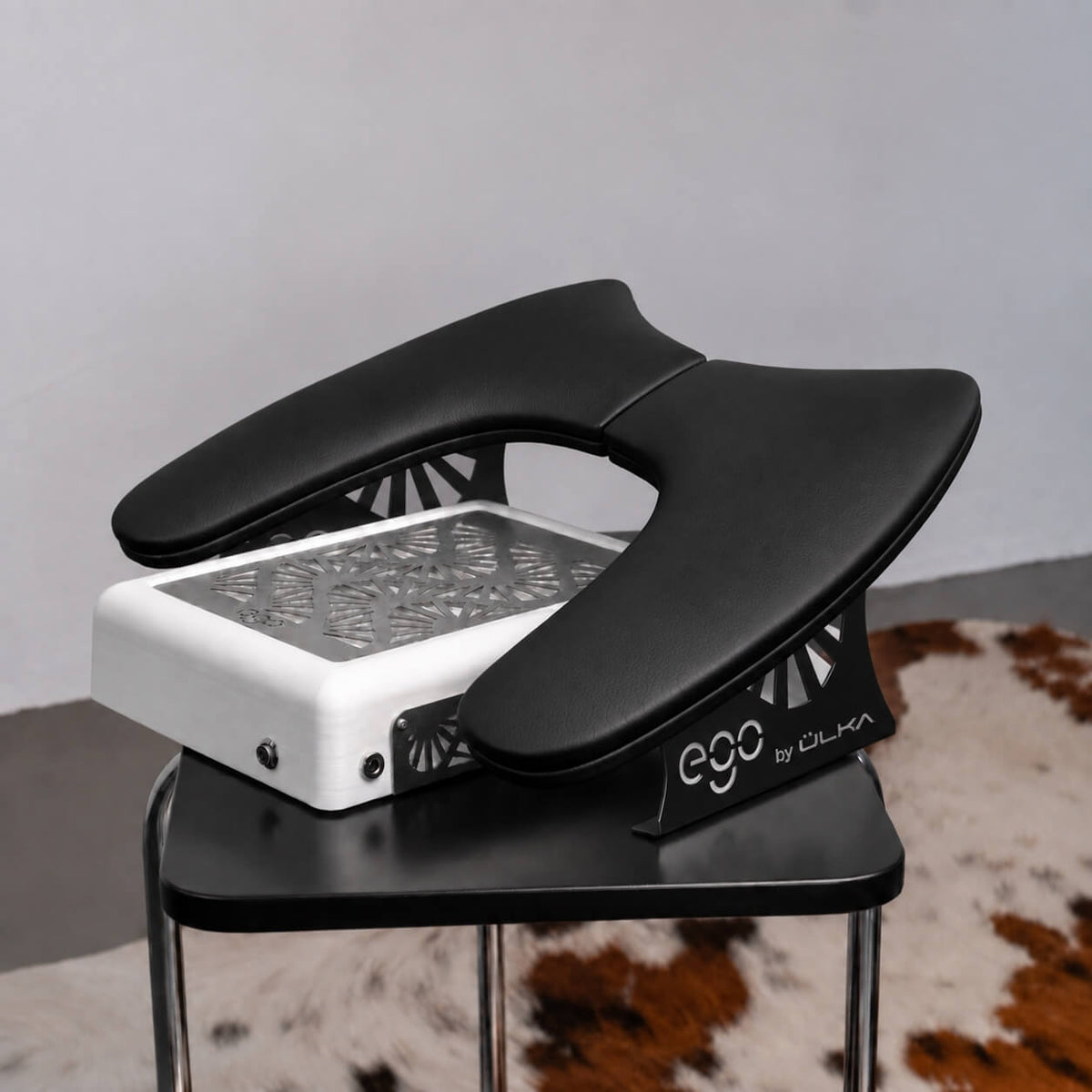 ULKA Arm Rest EGO, black, full view