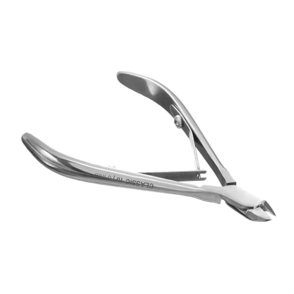 STALEKS CLASSIC 10 CUTICLE NIPPERS 1/2 JAW 0.24 INCH 6 MM NC-10-6- STALEKS™