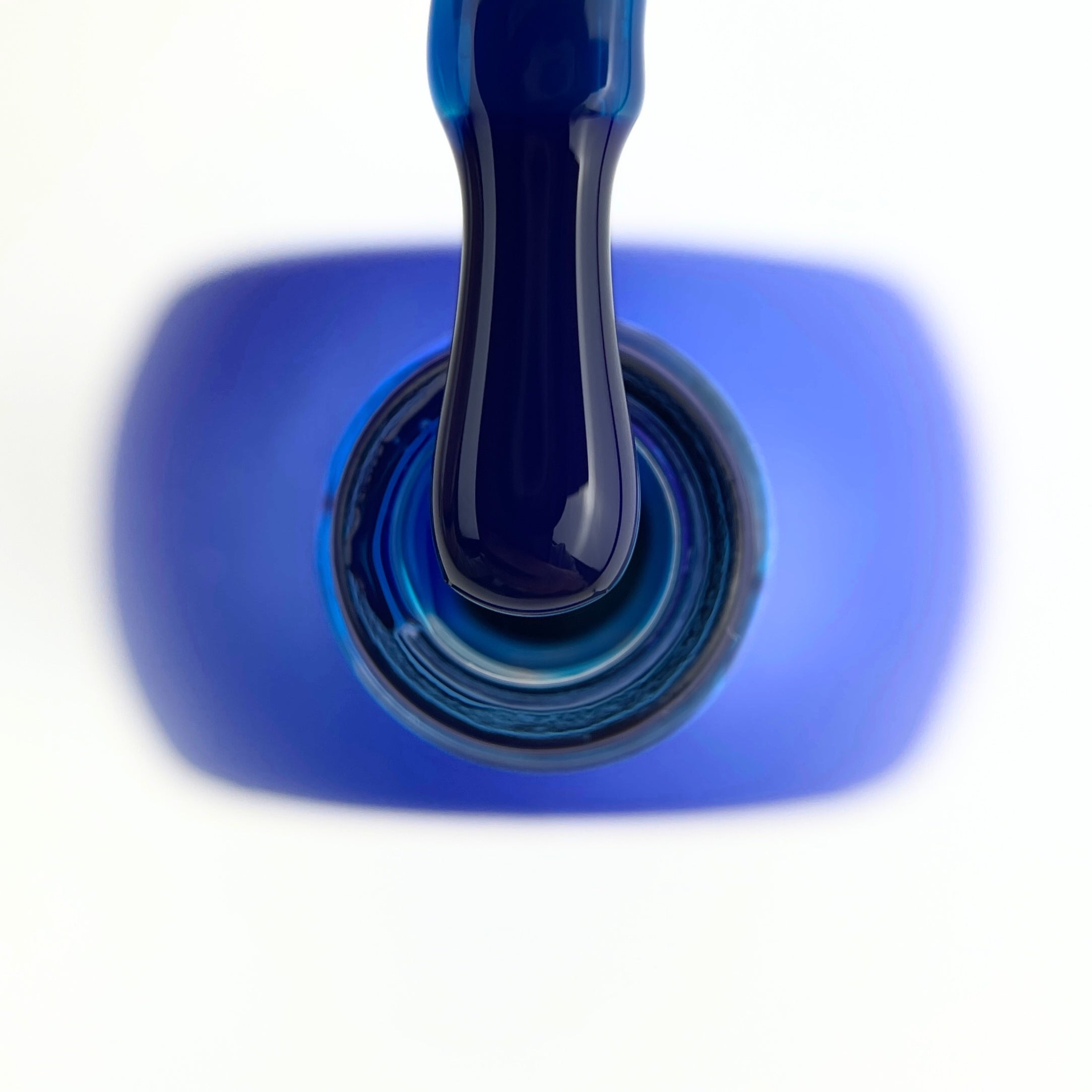 TOUCH Vitrage Gel Polish #06 Essence, 9ml