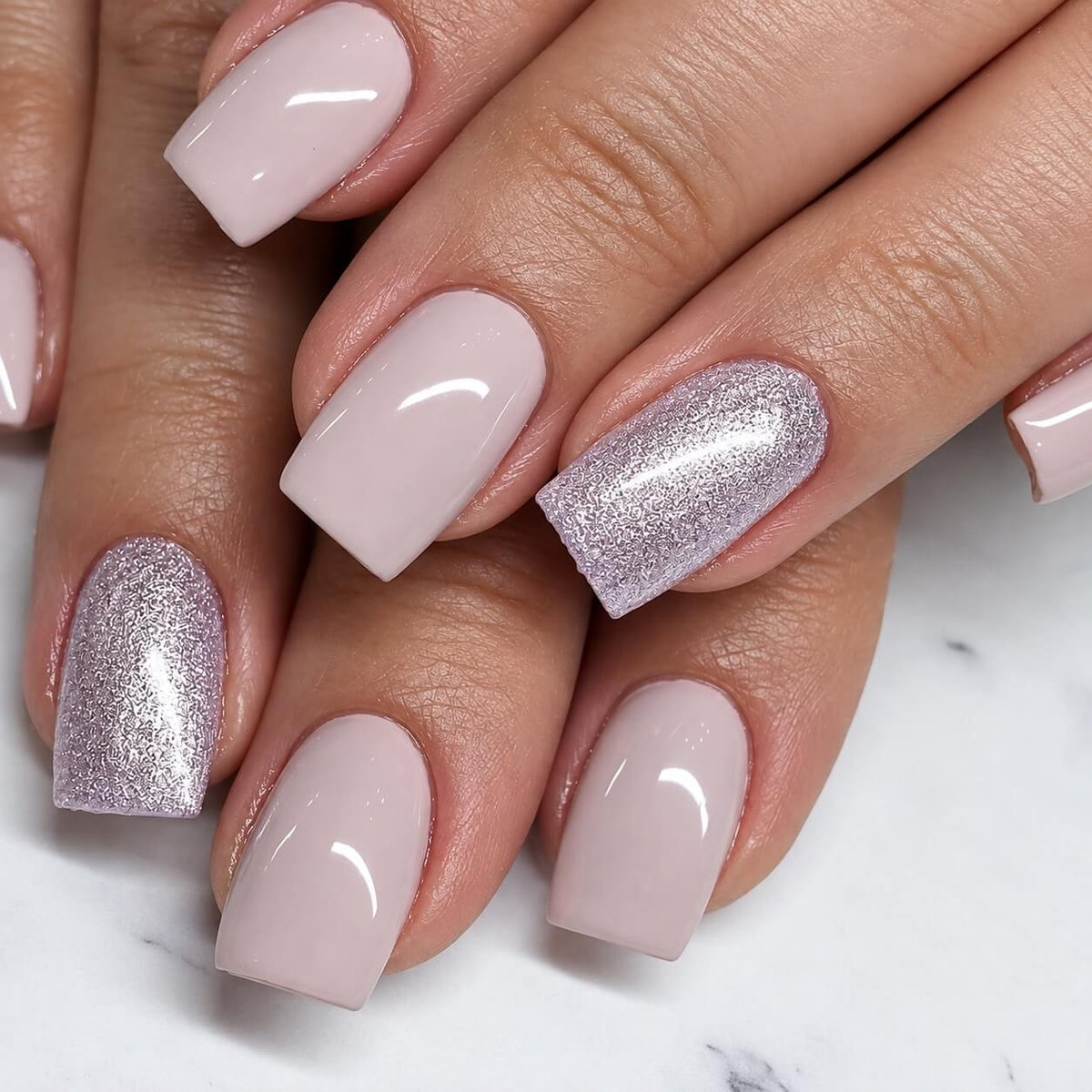 Akzentz Gel Play Glitter Icy Violet, 4g, label close-up