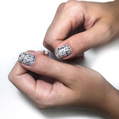 Akzentz Lace Black Gel