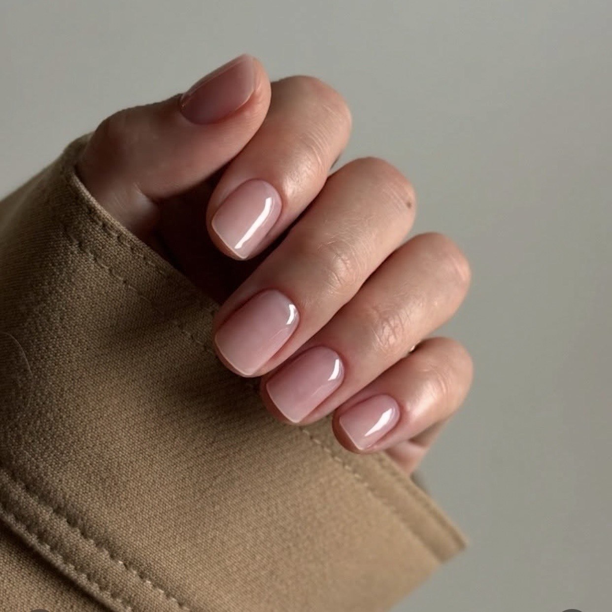 Clear Framework Gel structure built on a natural nail