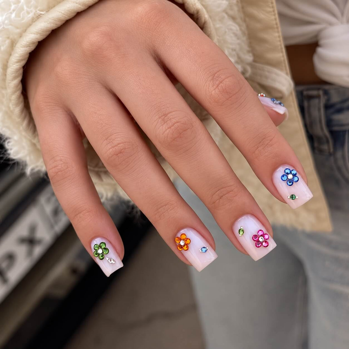 Multicolor Nail Rhinestone Set