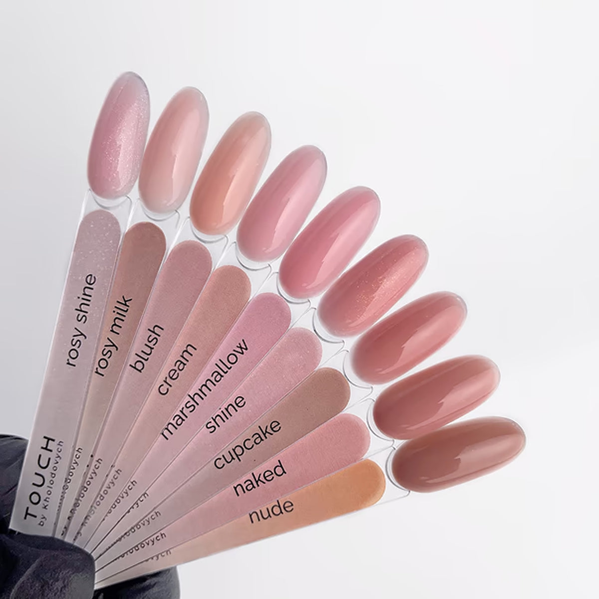 TOUCH Cover Base Naked, 13ml, full manicure application