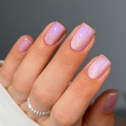 DARK Cat Eye Nail Gel #37