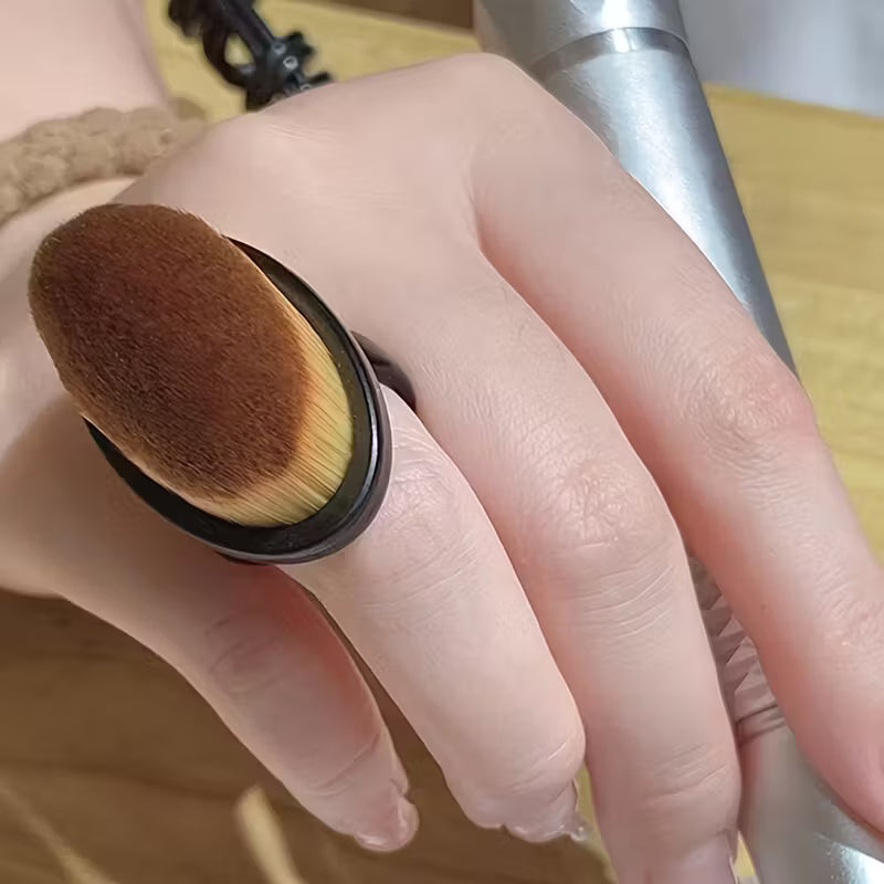Dust Remover Brushes Ring-Shaped Manicure & Pedicure Tool with Soft Bristles