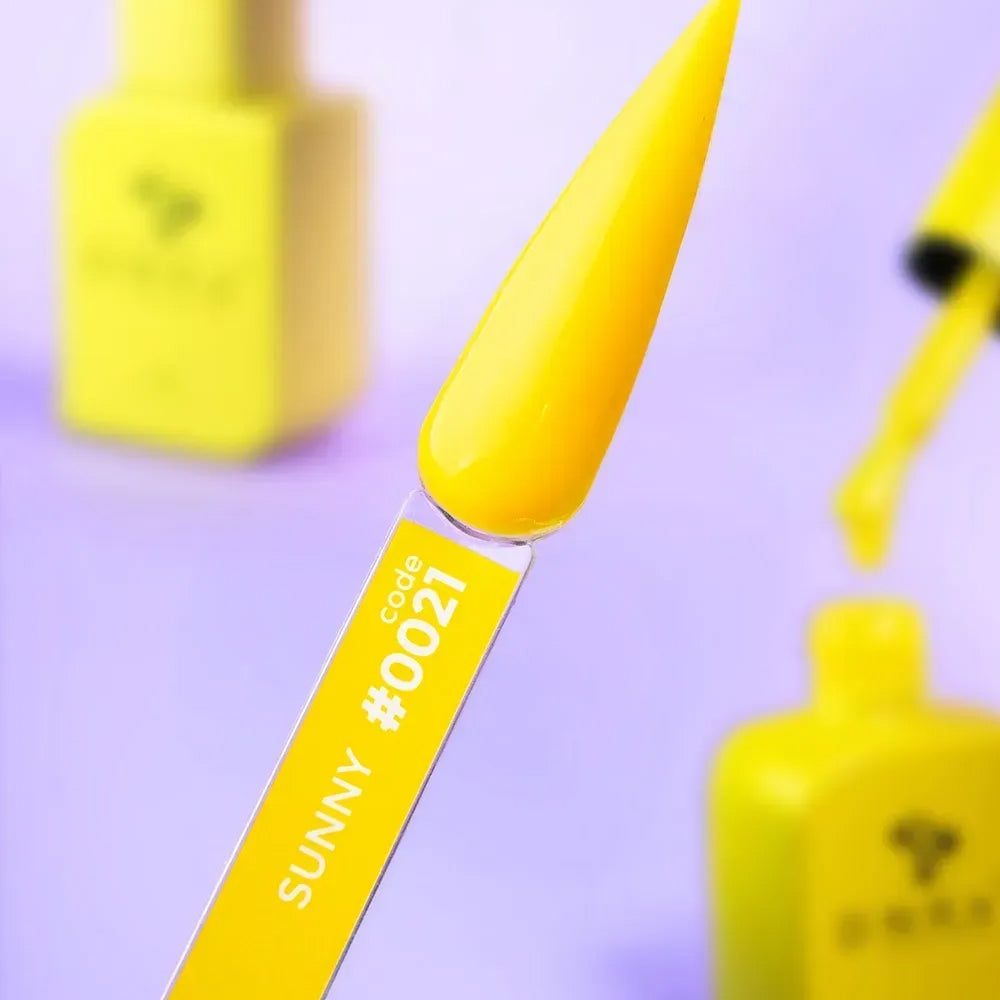 DNKa Cover Base #0021 Sunny Yellow, 12ml and 30ml size comparison