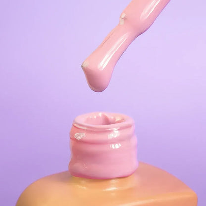 DNKa Cover Base #0035 Perfectionist, 12ml bottle label close-up