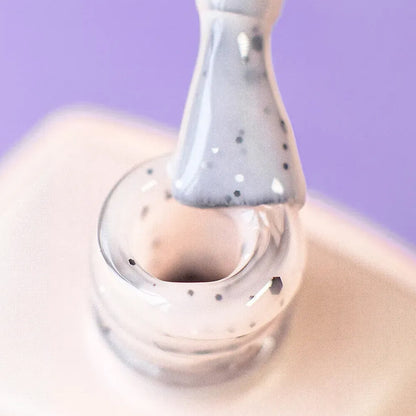DNKa Cover Base #0037A Supreme bottle cap and brush detail