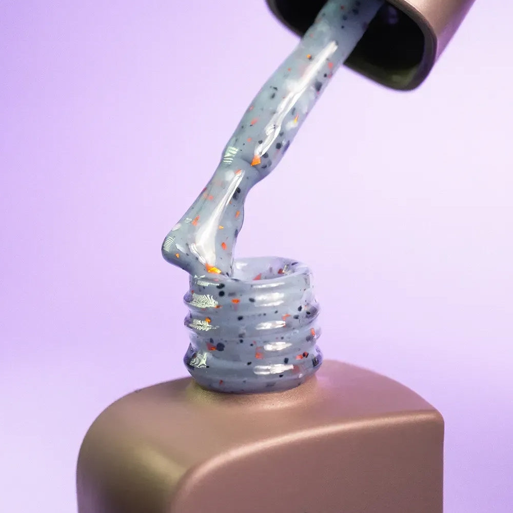 DNKa Cover Base #0047 Trendy applied to natural nails
