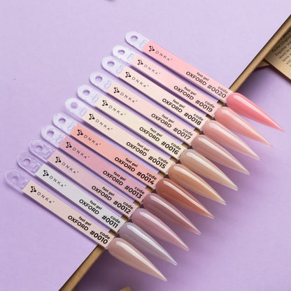 DNKa Fast Gel #0011 Oxford — label close-up, smoky lilac shade