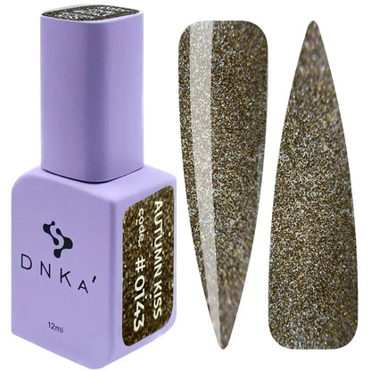 DNKa Gel Polish Color #0143 Autumn Kiss — swatch on nail tip, translucent golden shimmer