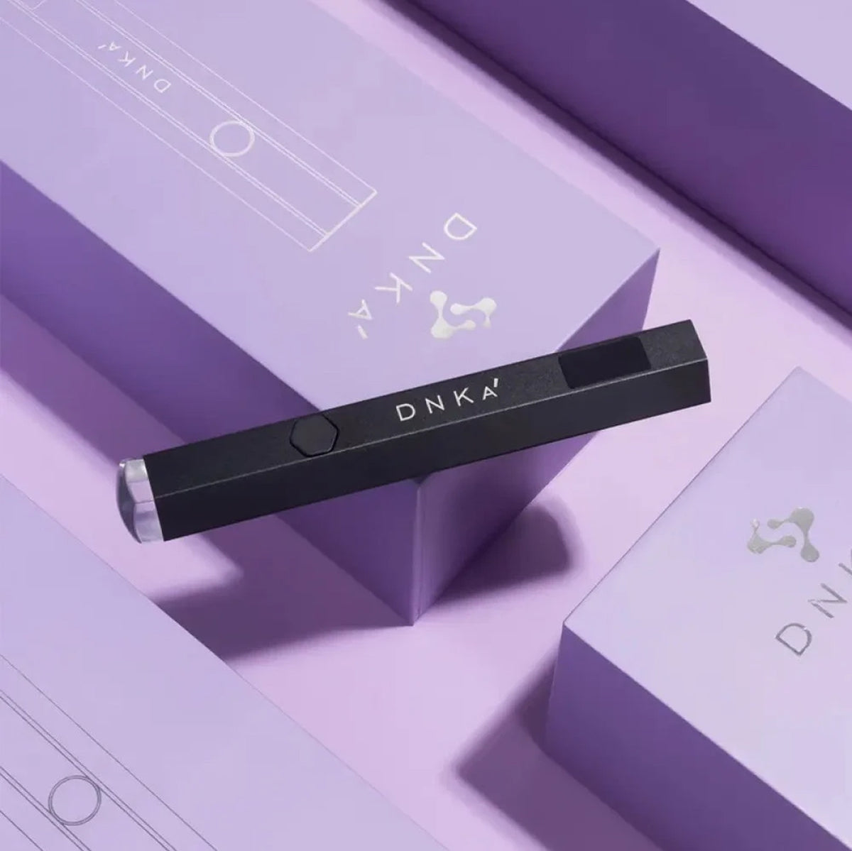 DNKa Lumos Light flashlight mounted on its included tripod