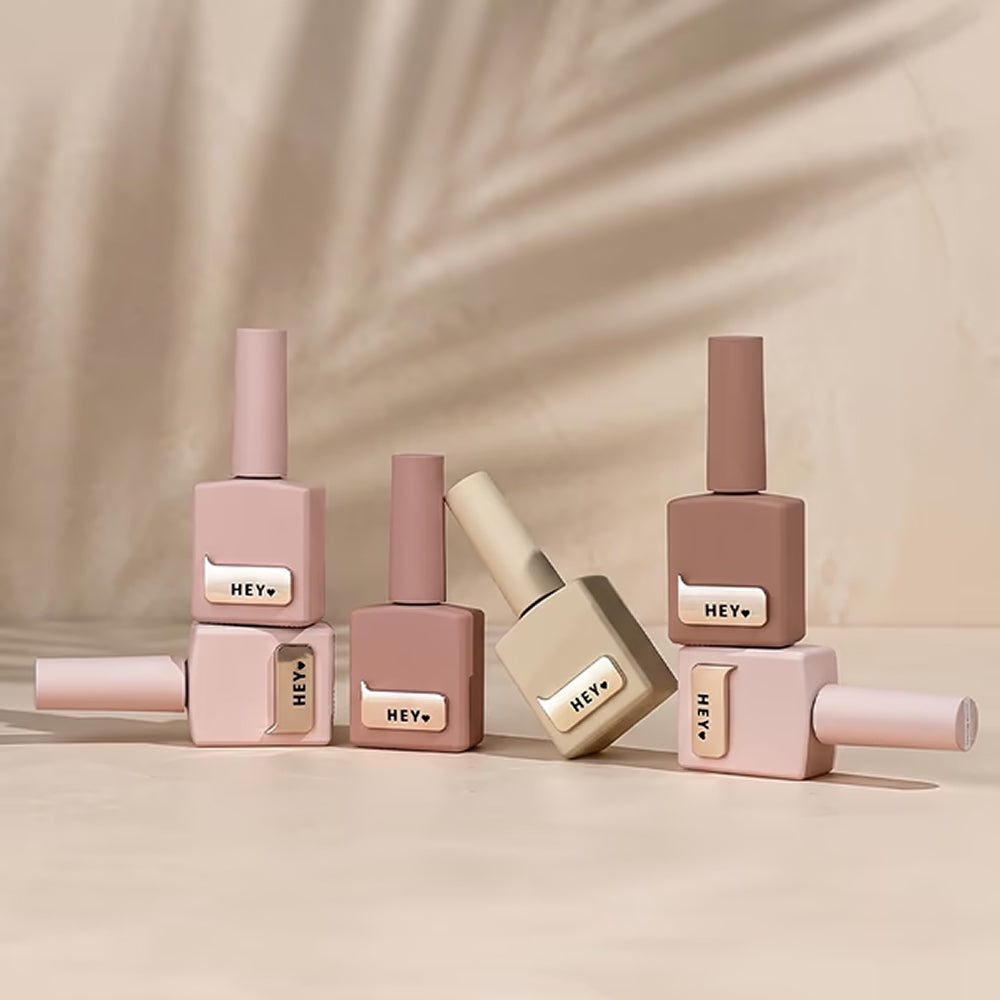 A creamy yellow shade from the Bella Italia collection 