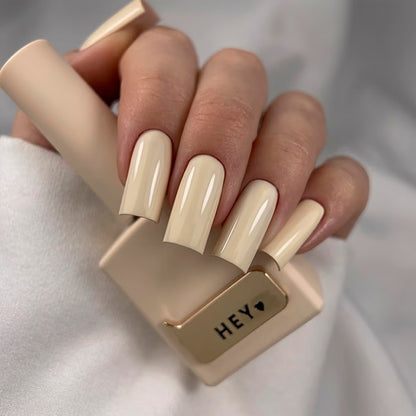 HEYLOVE Cannoli Cream nail color 15ml