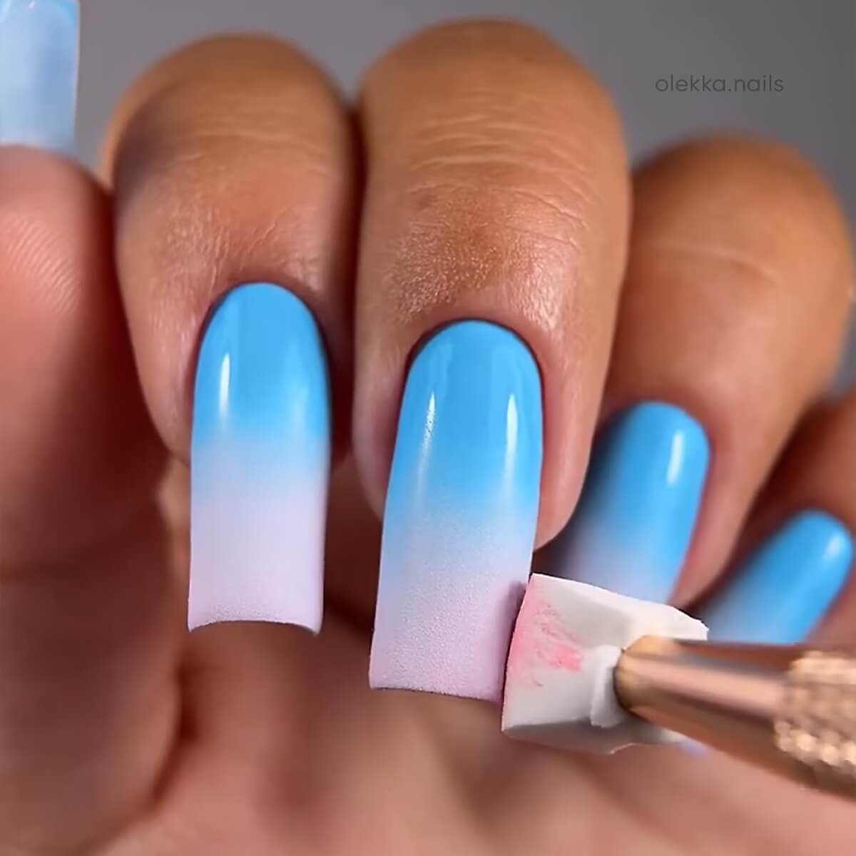 HEYLOVE Pink Nail Cushion