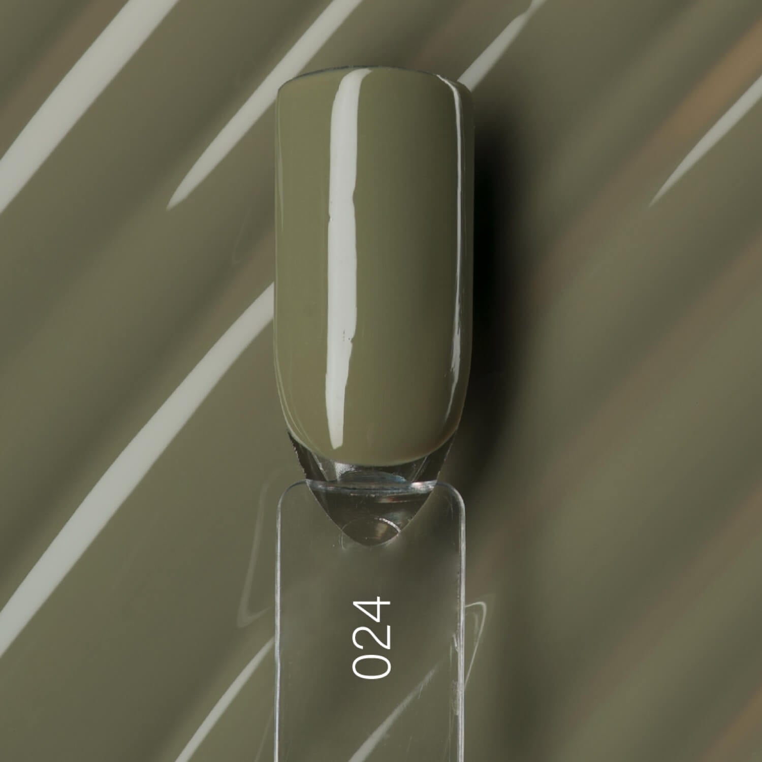 LiNTO gel nail color #024 10ml