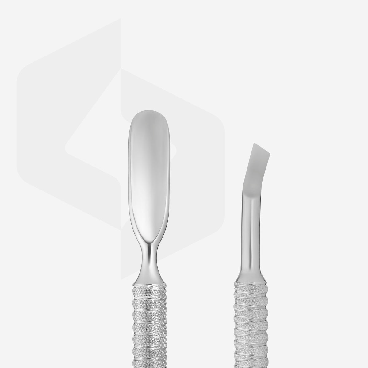 Cuticle pusher Staleks Pro Expert 30 Type 4.3 (rounded pusher and bent blade, left side)