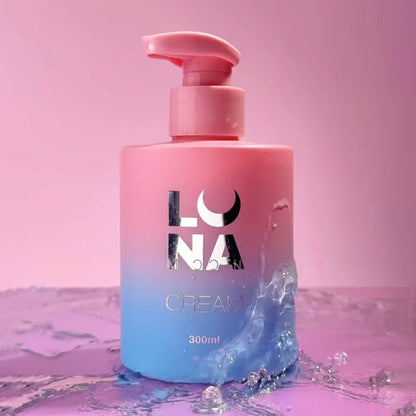 LUNA Shimmer Hand Cream Strawberry Dessert 300ml