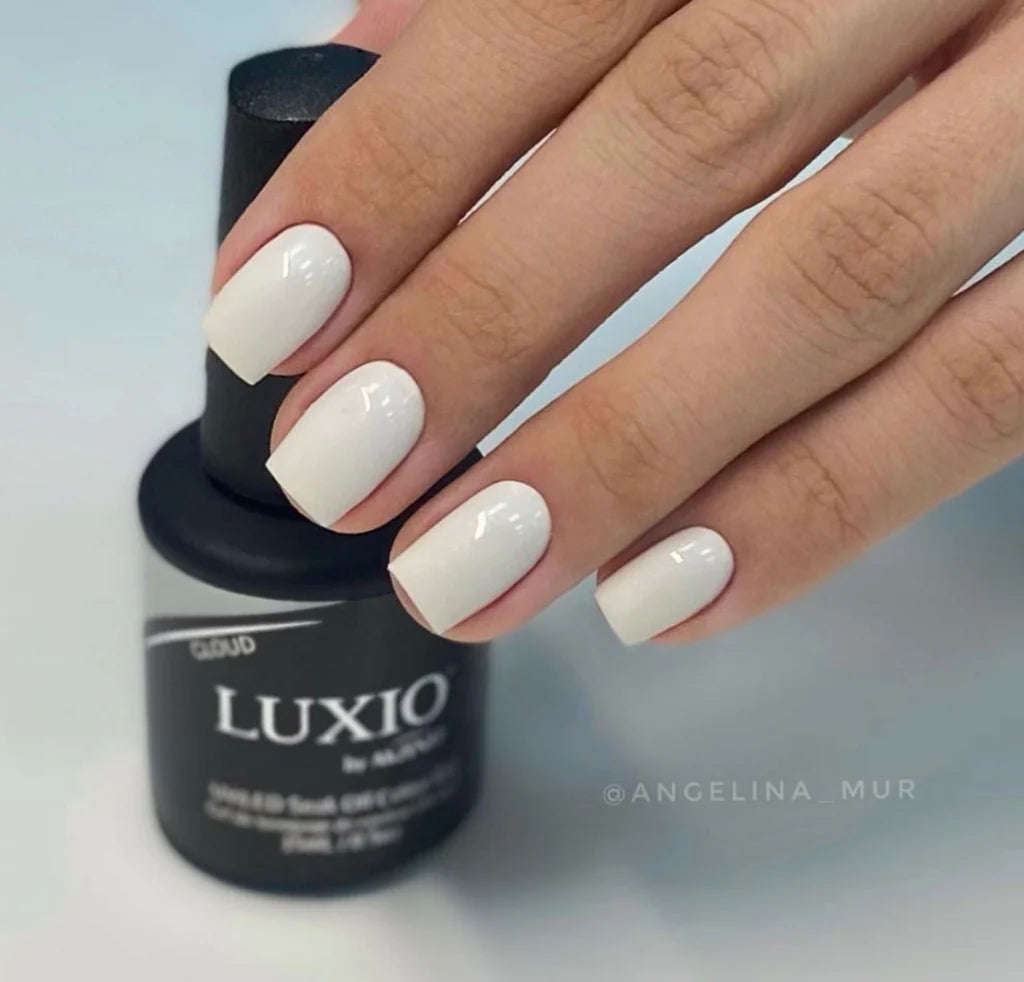 Luxio Cloud Gel Polish — swatch on nail tip, soft shimmer white finish