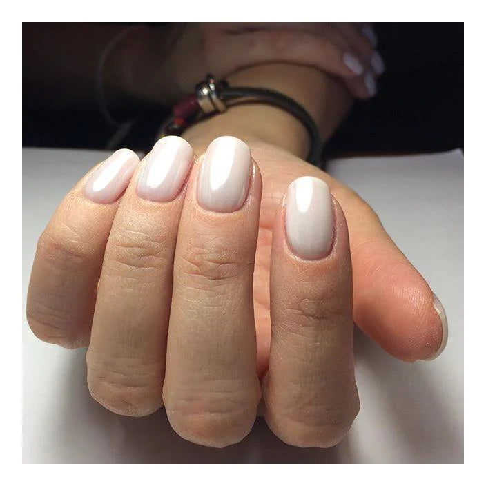 Luxio Coy Nail Gel 15ml