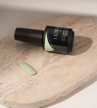 LUXIO Fresh solves common gel polish frustrations