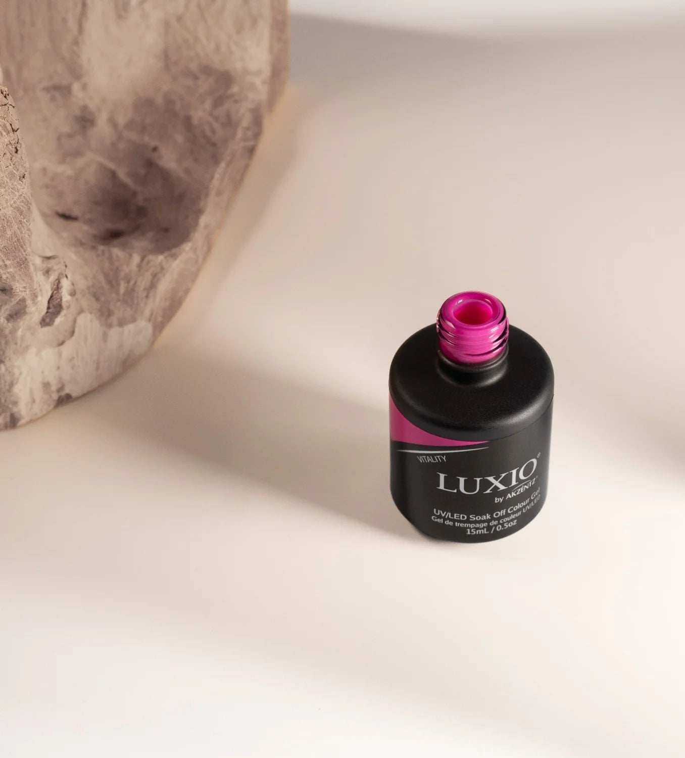 LUXIO Vitality TPO-FREE is a professional soak-off gel polish from Akzentz