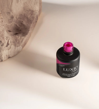 LUXIO Vitality TPO-FREE is a professional soak-off gel polish from Akzentz
