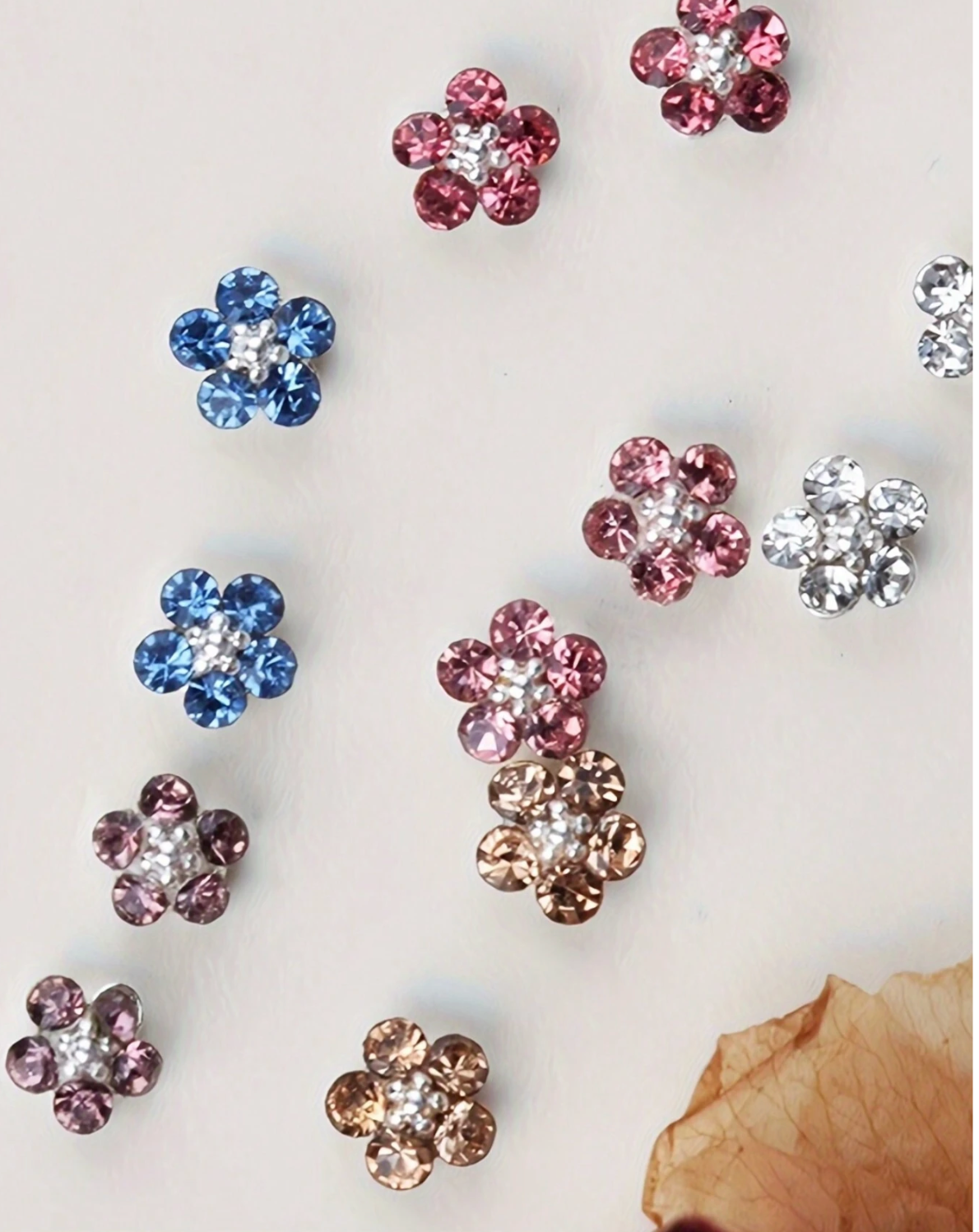 Mini Flower Nail Charms for Elegant Nail Designs