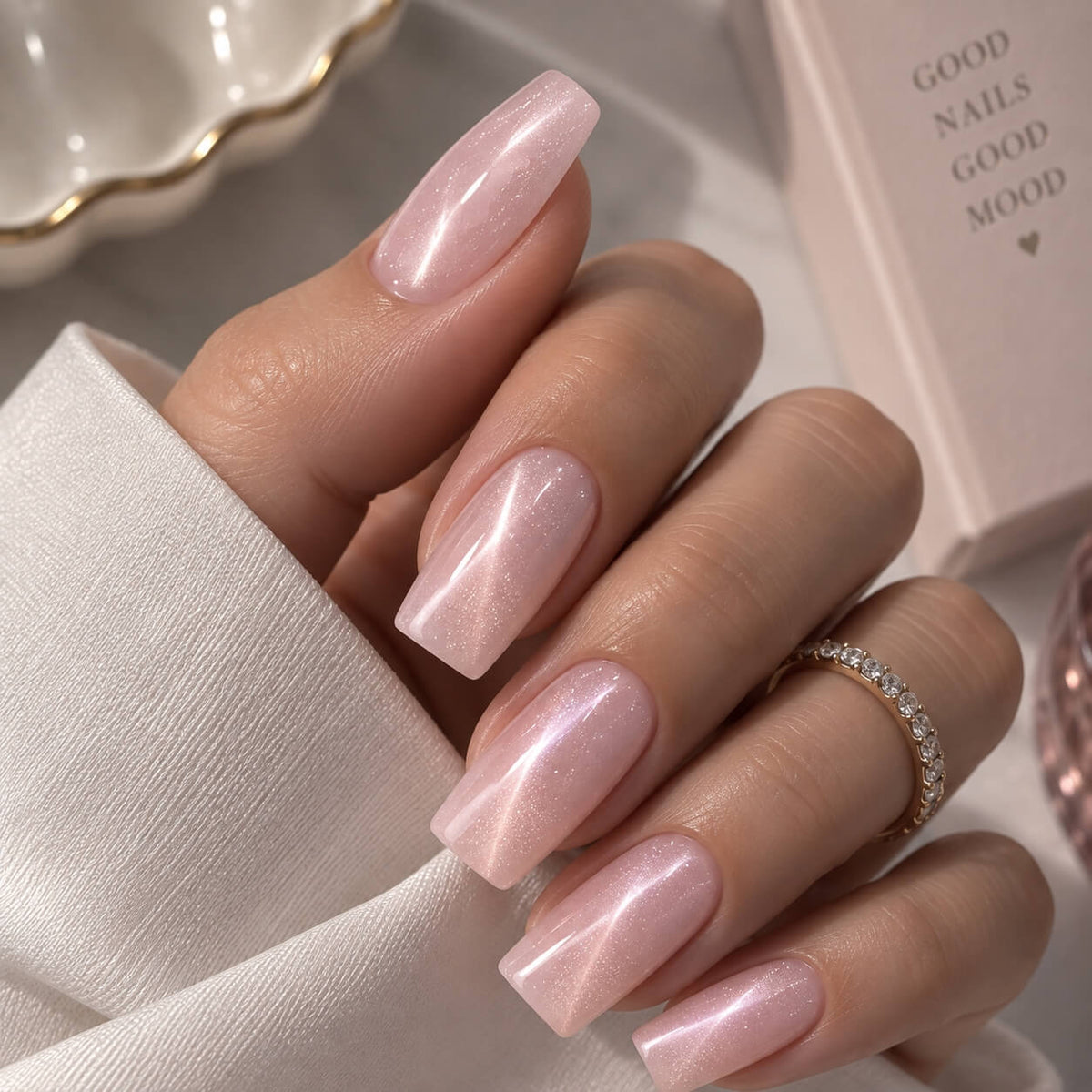 Pink Mask Crystal Nude Cat Eye Misty Rose nail polish