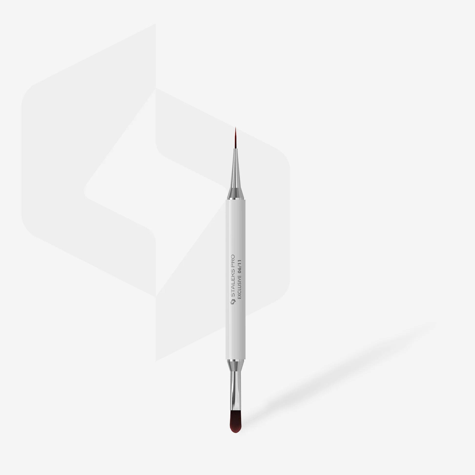 Staleks Exclusive 06/11 Double-Sided Gel Brush — 11mm oval gel brush close-up