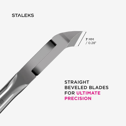 Short professional nippers for cuticle and skin work