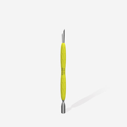 Staleks UNIQ 10 TYPE 2 Gummy Pusher — narrow rounded end close-up