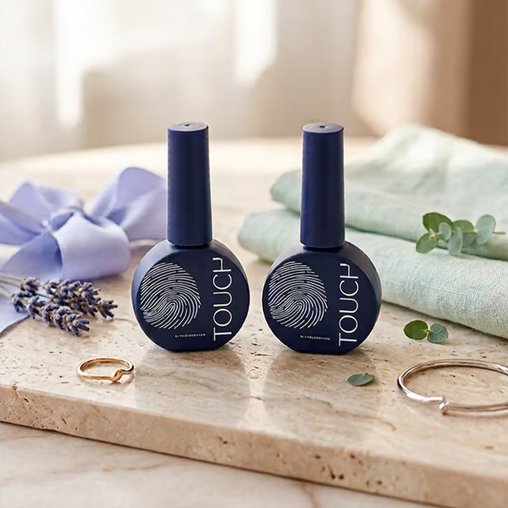 TOUCH Cover Base 18 — bottle paired with a TOUCH top coat