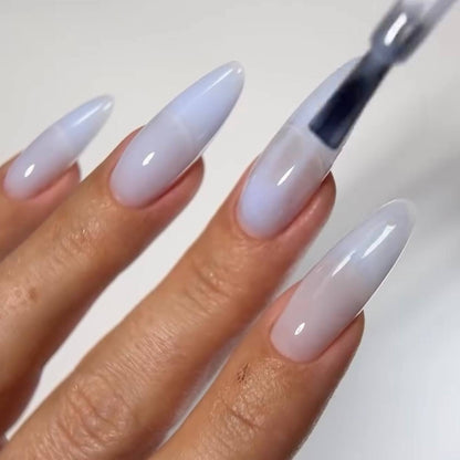 TOUCH Cover Top Lagoon, 13ml, swatch on nail tip